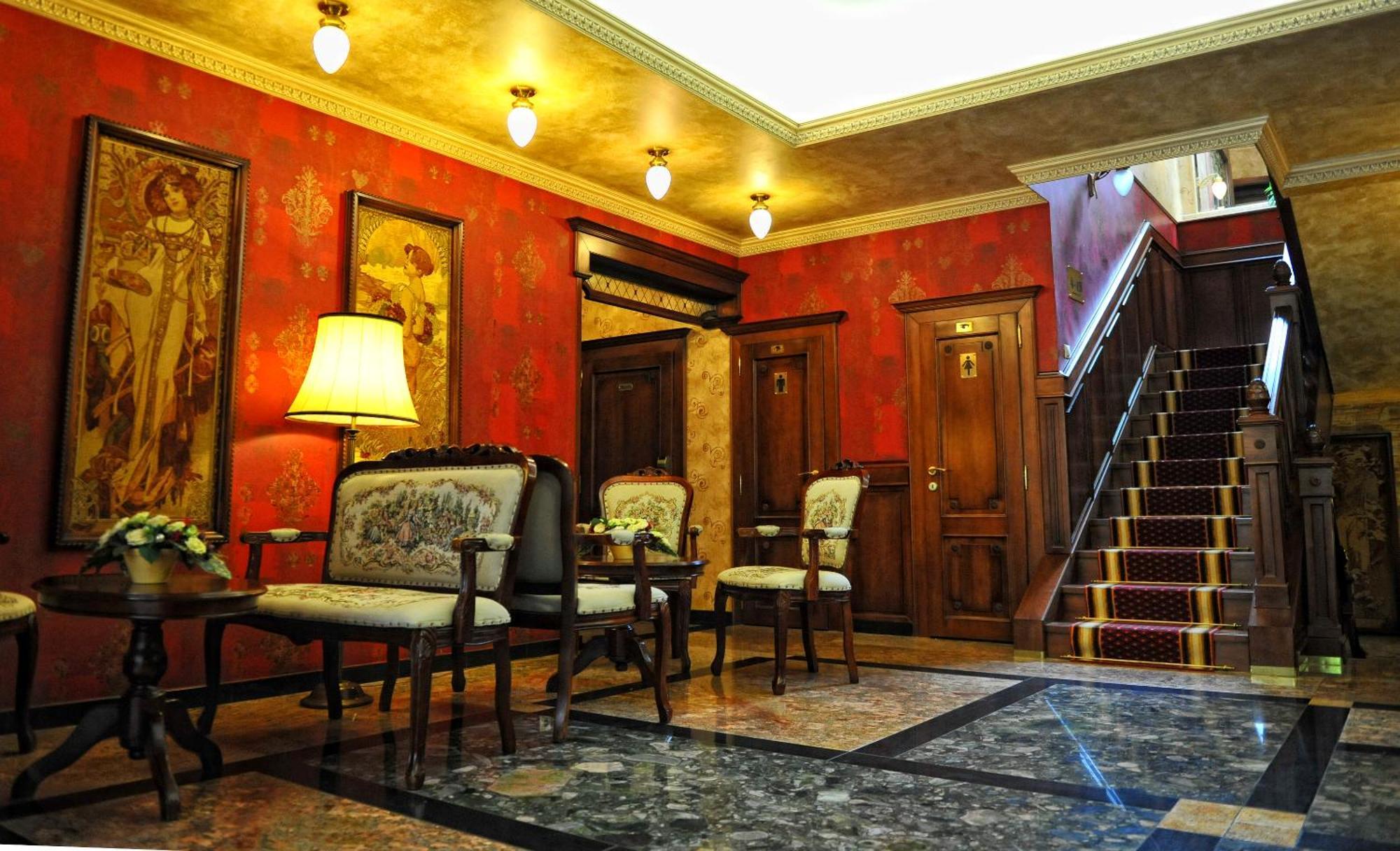 Villa Hotel ديبريتْسين المظهر الخارجي الصورة